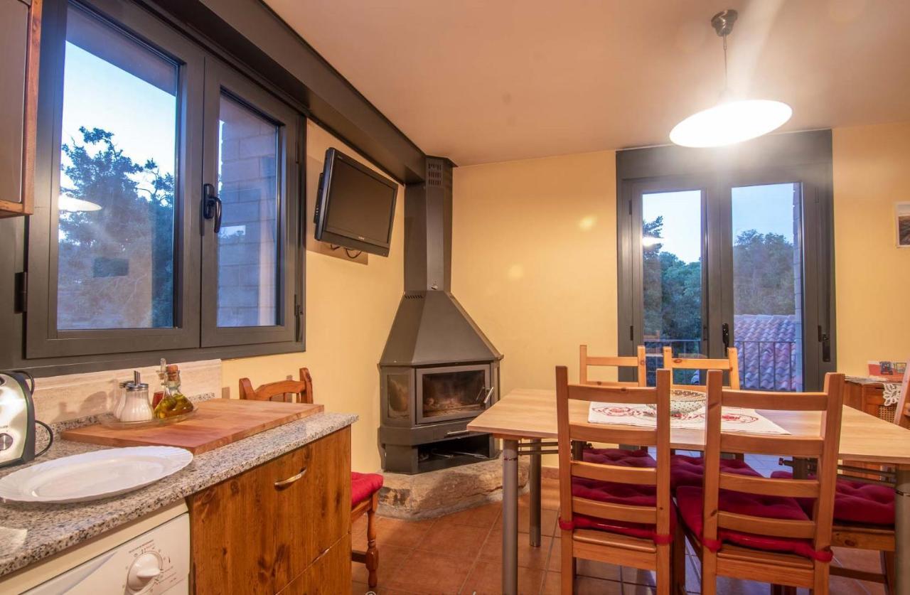Casa Rural Graeras En Castigaleu Ngoại thất bức ảnh