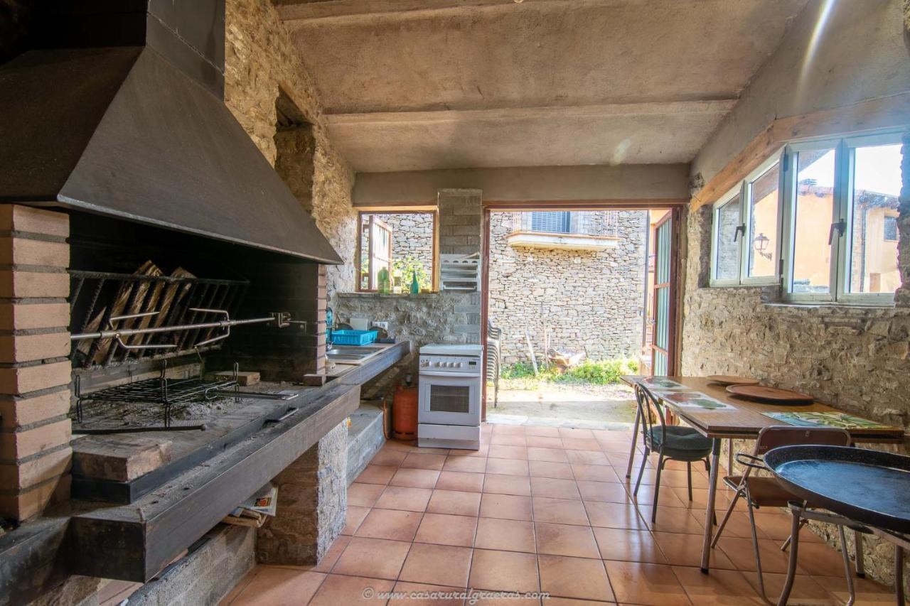 Casa Rural Graeras En Castigaleu Ngoại thất bức ảnh